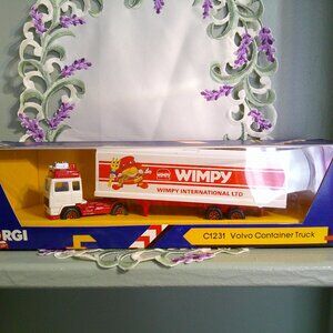 Vintage Corgi Wimpy Volvo Container Truck Semi 1985 NIB